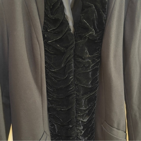 INC Formal Velvet Ruffle Trimmed Black Tuxedo Blazer, Women's Size Large - Picture 7 of 9